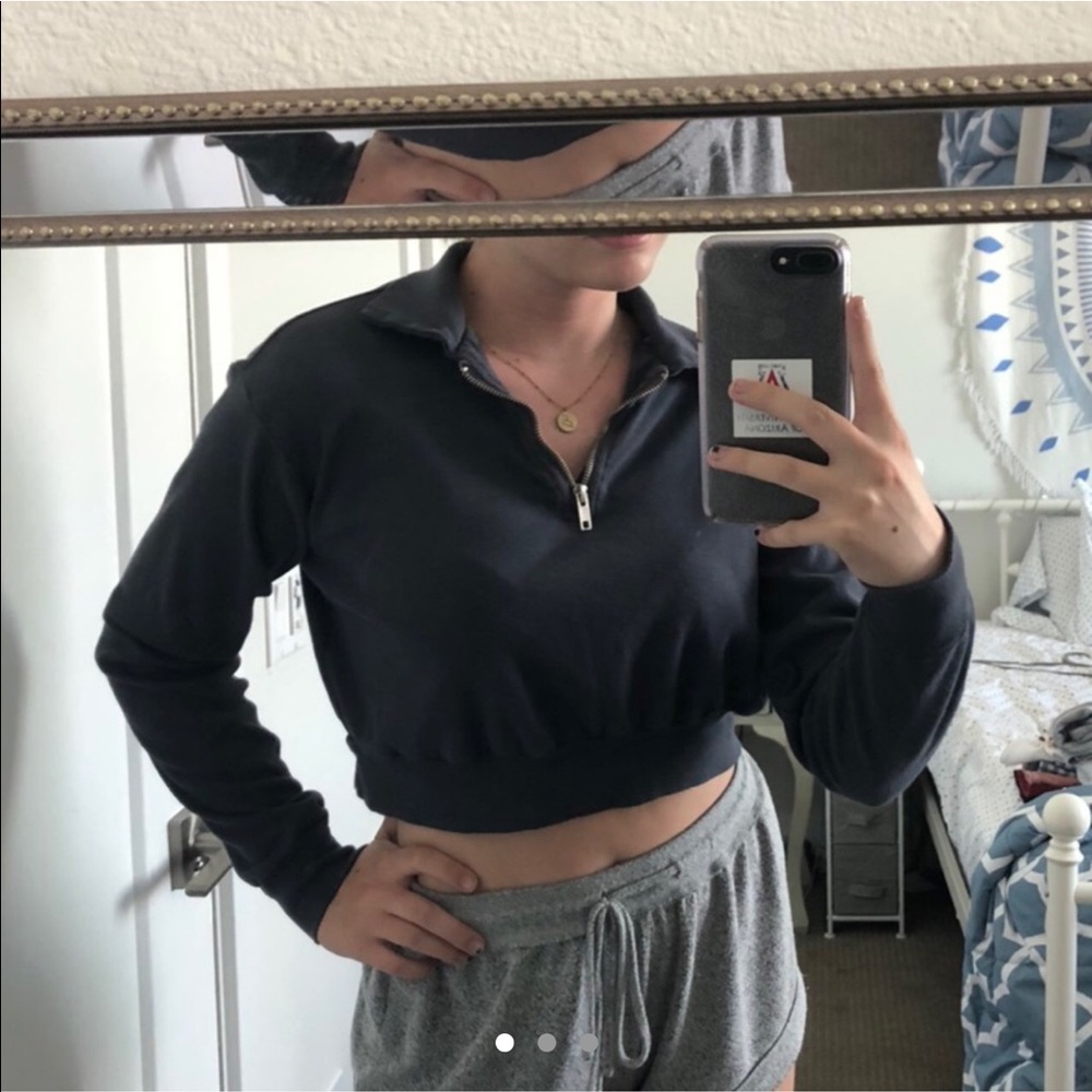 Zip up long sleeve